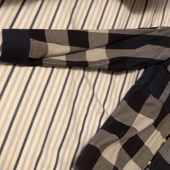 Burberry children button up - Picture 2 of 6